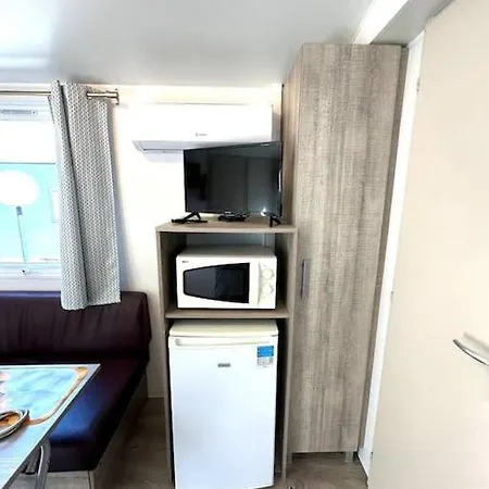 2 Apartment *